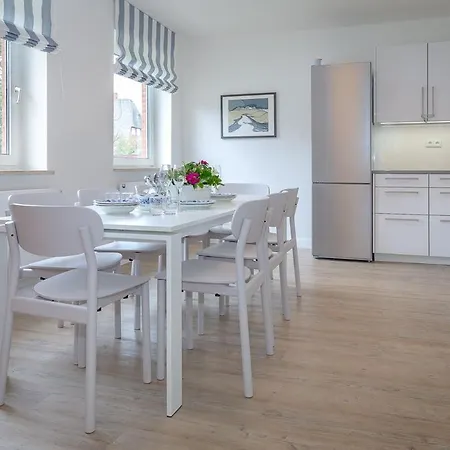 Apartment App Carlson